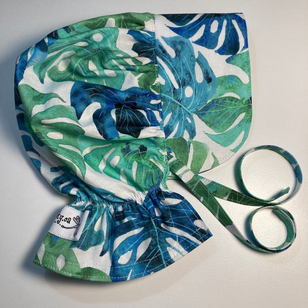 Sewfunky Sun Bonnet - Monstera Delisiosa